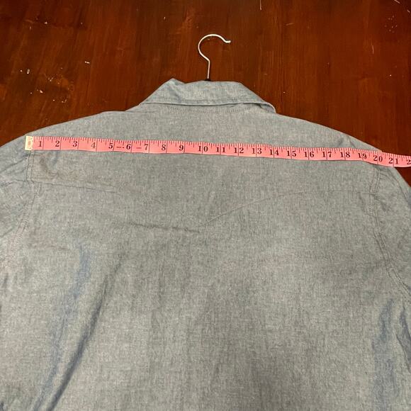 Wrangler Blue Chambray Denim Pearl Snap Button Down Shirt L XL - Picture 8 of 9